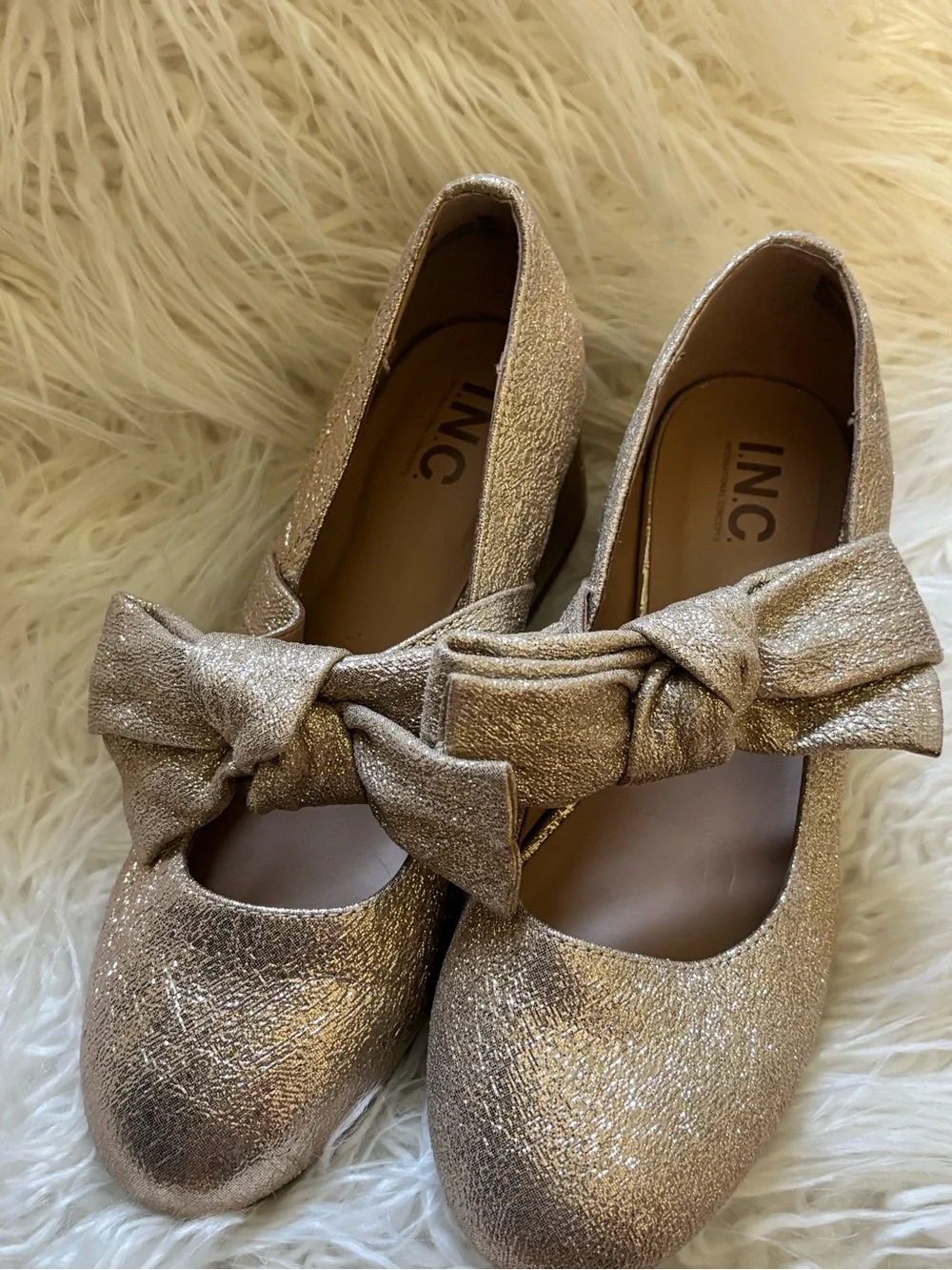 INC International Concepts Women’s Metallic Gold Bow Ballet Flats